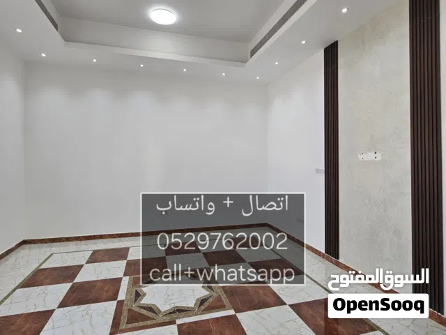 1 m2 Studio Apartments for Rent in Al Ain Zakher