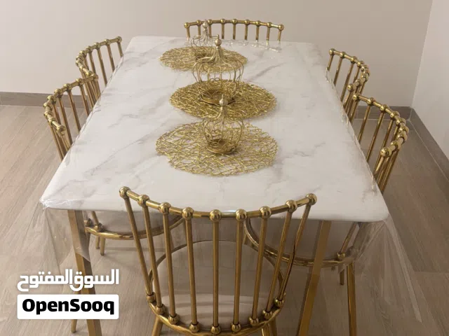 طاولة سفرة فخمة جداً