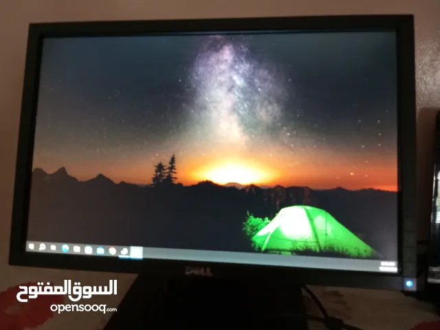18.5" Dell monitors for sale  in Al Dakhiliya