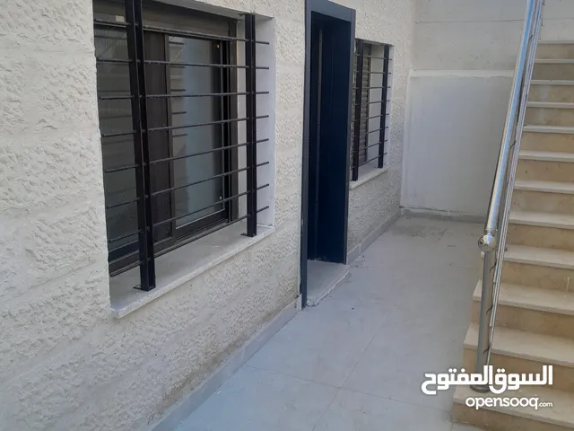 تسويه 85 متر 3 غرف نوم ساحه خارجيه جديده معفاه من الرسوم جاهزه لتسليم