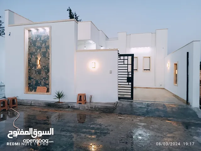 138 m2 3 Bedrooms Townhouse for Sale in Tripoli Khallet Alforjan