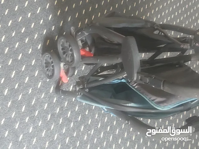 عربة اطفال