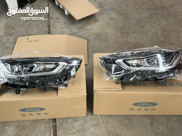 شمعات فورد تورس يمين ويسار أصلية (2020-2022) وكالة
