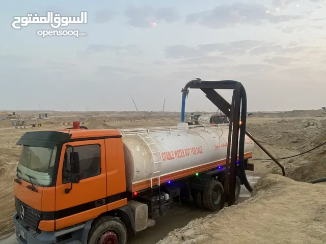 تنكر 5000صافي جاهز للعمل مكيف شغال وكاله تواير 70فالميه بطاريه جديد موديل 99 حجم 2640 منافيخ خلفي