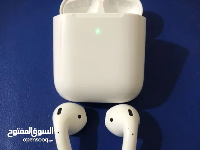 ابل ايربودز 2 وايرليس اصلي بالسريال نمبر بطاريه 100%بحاله فوق الممتازه
