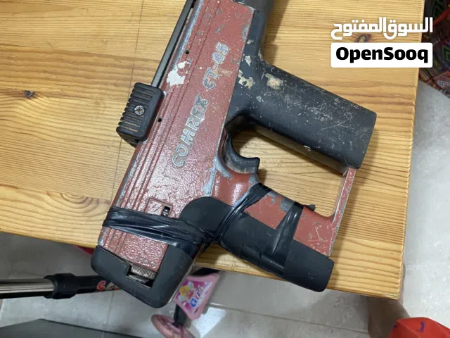 فرد مسامير جبس