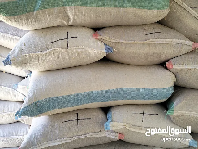 تبن ( كرسنة ) وزن الشوال أكثر من 12 ك