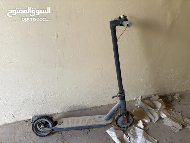 سكوتر خربان مع سيكل خربان و بعد سيكل خربان و مع ساعة ذكيه خربانه هذول كلهم ما يشتغلون بس تقدر تصلحهم