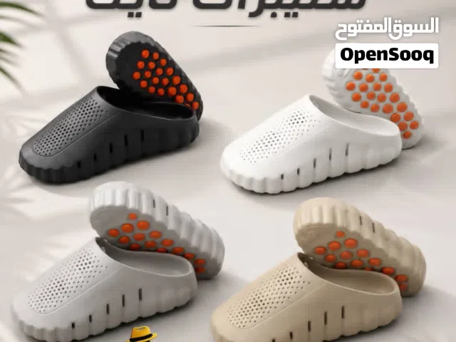 للطلب  أحذية جودة أصلي  السعر 21 الف ريال يمني  الموقع / حضرموت  / سيئون