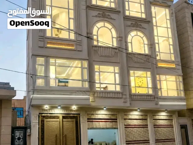 عمارة فاخرة للبيع في صنعاء أرتل مساحة 5 لبن حر معمد- 4 دور 7 شقق...