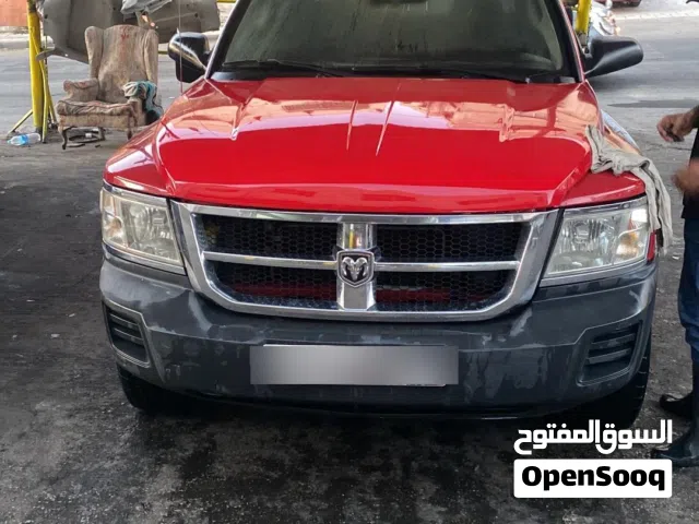 2008 دودج اخرى