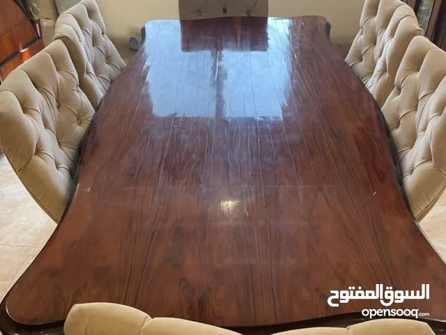 غرفة سفرة مودرن بحالة ممتازة