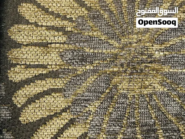 أقمشة معرقة تشكيله واسعه ذات جودة عاليه وألوان متعددة مثاليه للكنب والكوشن والمفروشات
