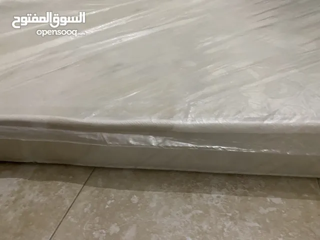 مرتبة طبية نظيفة جدا للبيع