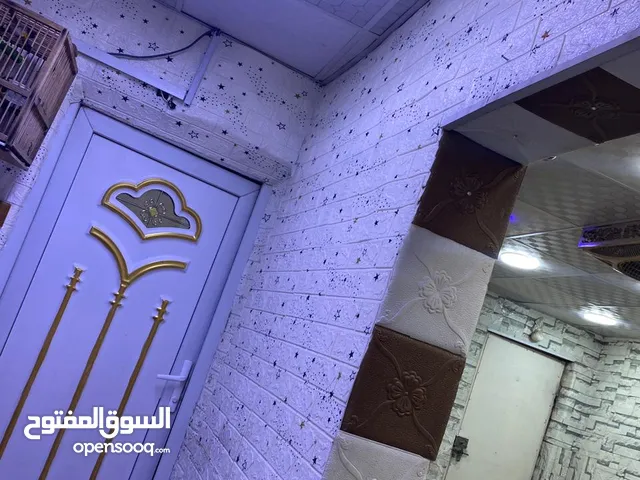 100 m2 2 Bedrooms Townhouse for Sale in Basra Al Amn Al Dakhile