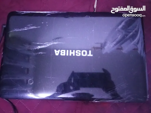لابتوب Toshiba مستخدم قليل مع كافه ملحقاتة