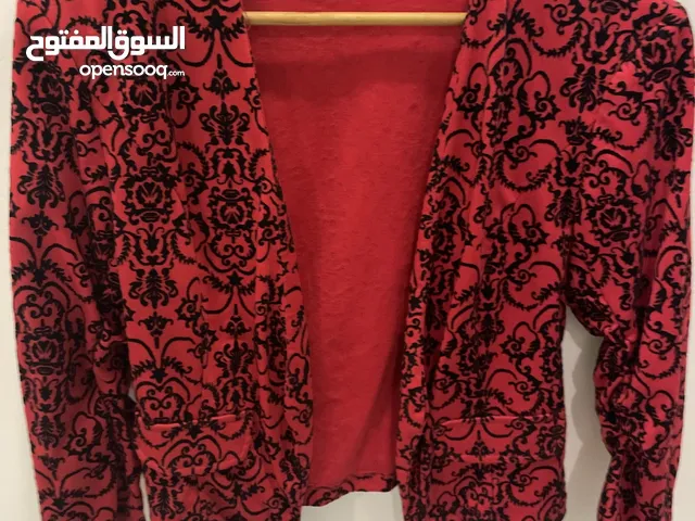 Red luxury suit for women