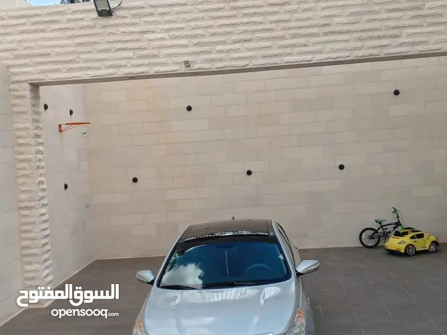 Used Hyundai Sonata in Amman