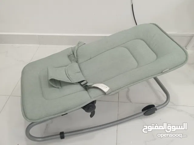 هذا كرسي هزّاز للأطفال سيرين من جونيورز.  فتح الحراج 6 دينار