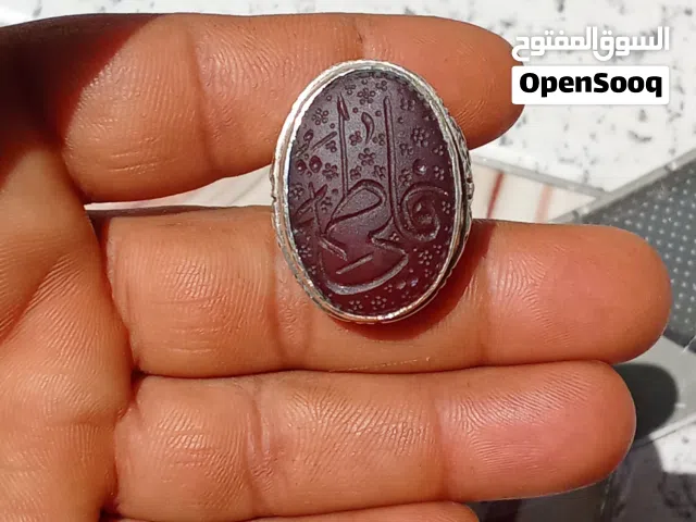 السلام عليكم محبس عقيق يماني ذمه حجره مخطوط عليه فاطمه علي