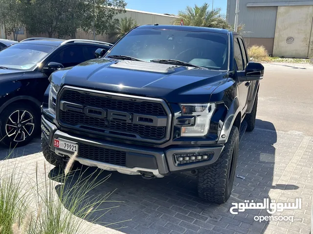 Ford Raptor full option 2018 excellent condition GCC specs