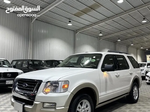 Ford Explorer 2009 in As Sulayyil