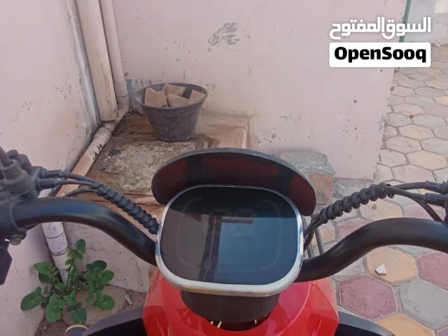 سكوتر كهربائي عملي للتنقل اليومي