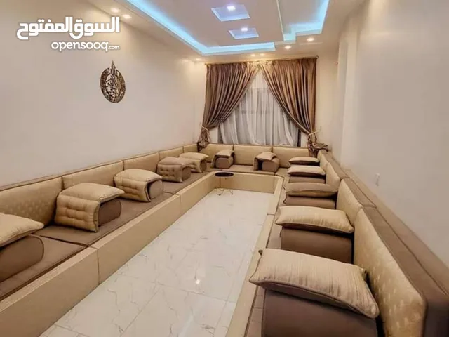 250 m2 4 Bedrooms Apartments for Rent in Sana'a Asbahi