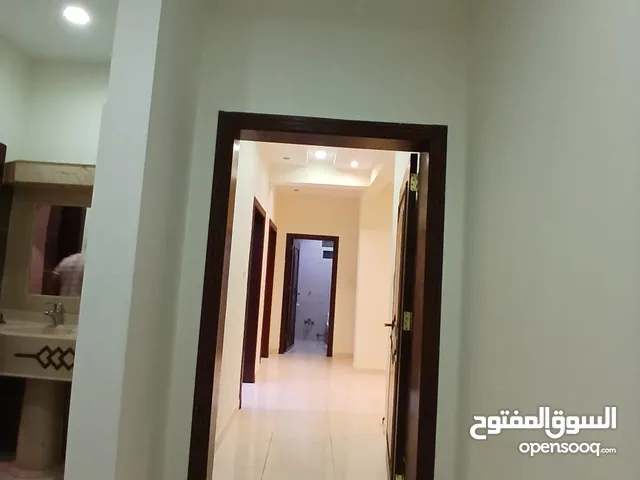 شقة فاخرة في الرياض حي الملقا