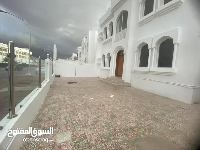 6Me36-Fabulous Commercial 8BHK Villa for rent in Qurum, Al Sarooj.