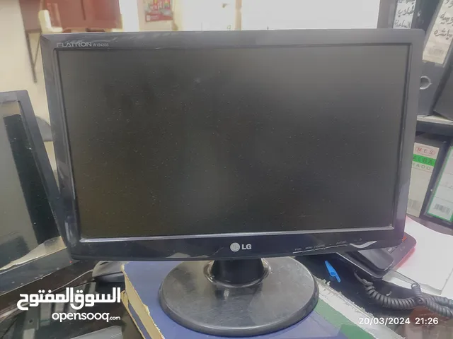 17" HP monitors for sale  in Aden