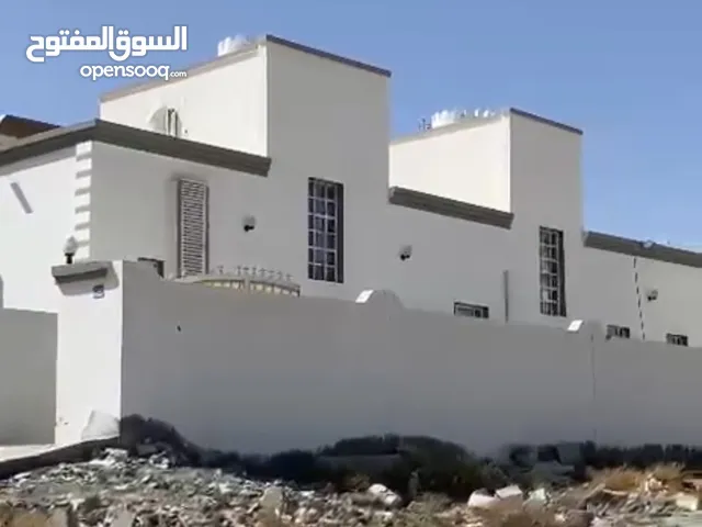 منزل مستقل للبيع في اجمل مناطق المعبيله للبيع بشكل عاجل