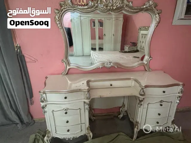 غرفة نوم كامل للبيع