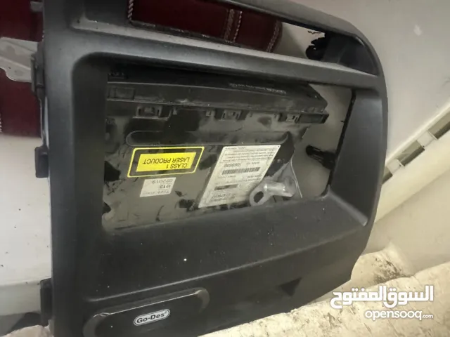 مسجّل لاندكروزر 2010 حق الوكاله  مخزنه من 2015 بالمستودع