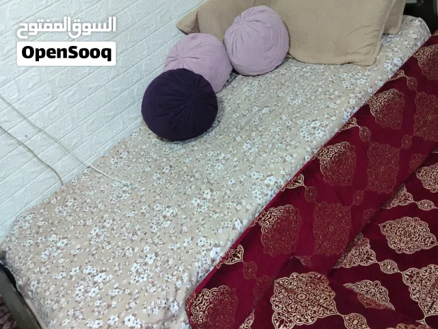 اسرة حديد مفرد للبيع