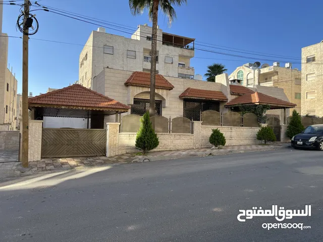 250 m2 4 Bedrooms Villa for Sale in Amman Al Jandaweel