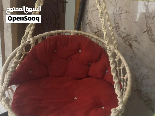 غراض مستخدمة للبيع