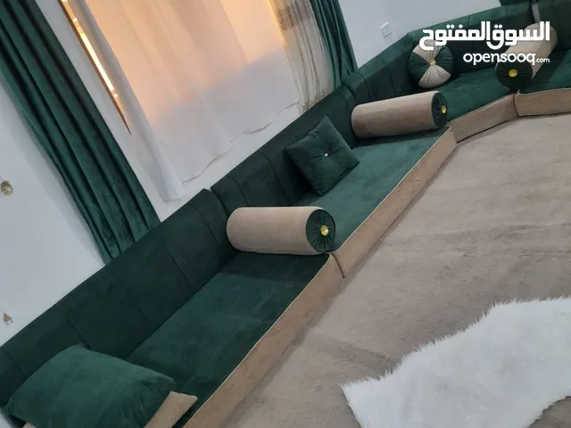 مجلس عربي للبيع