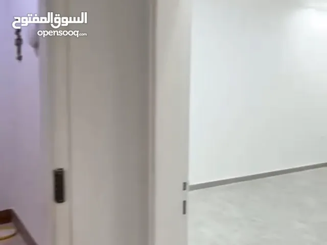 دور اول من فيلا مدخل مستقل خاص كراج سيارة تشطيب ممتاز نوفليين اي نشاط خدمي مكتبي تجاري عيادات مقرشرك
