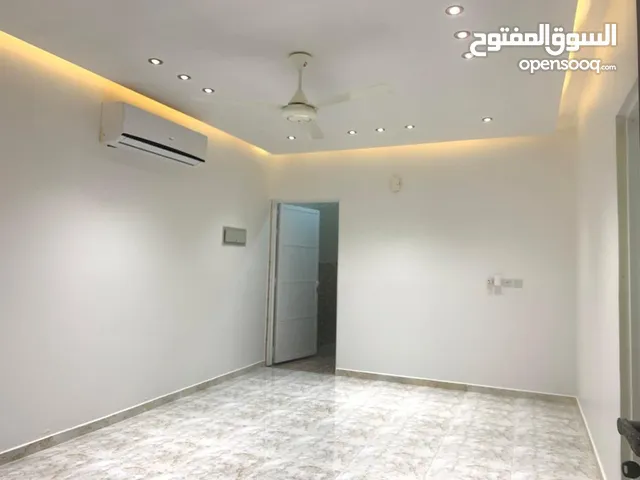 400m2 Studio Apartments for Rent in Muscat Al Maabilah