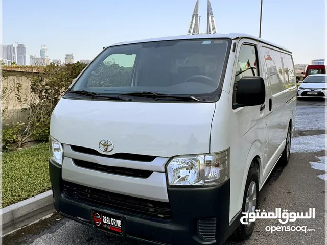 TOYOTA HIACE 2021- Low Mileage Van