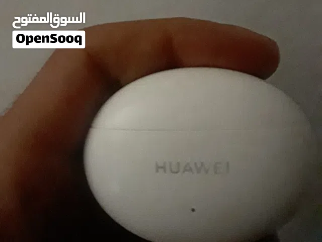 سماعة HUAWEI Free Buds 4I الجيل الرابع مستعمل بحالة الجديد للبيع