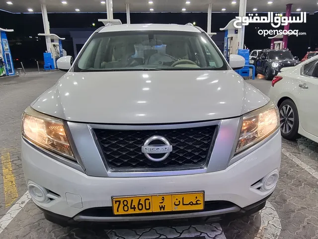 Used Nissan Pathfinder in Muscat