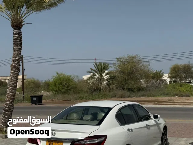 2016 هوندا اكورد EX-L V6