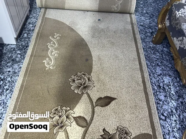 يوجد سجاد عدد 2