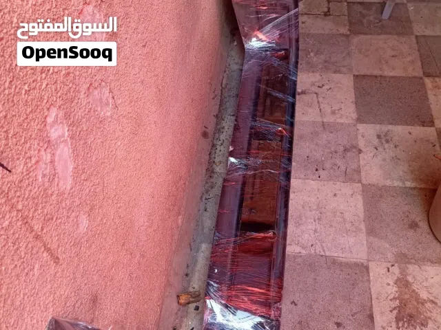 طبون (صادم) مرسيدس E-Class "بطة" خلفي - بحالة ممتازة ونظيف جداً