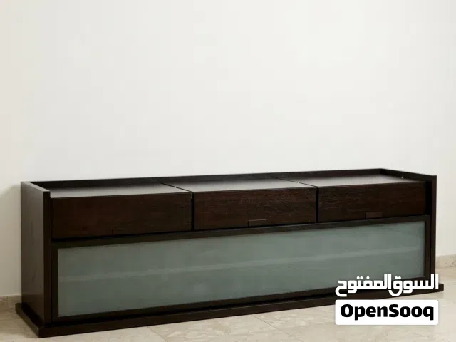 خزانة عرض لغرفة الطعام (Dining Room Showcase / Credenza) ، وحدة تخزين وتقديم