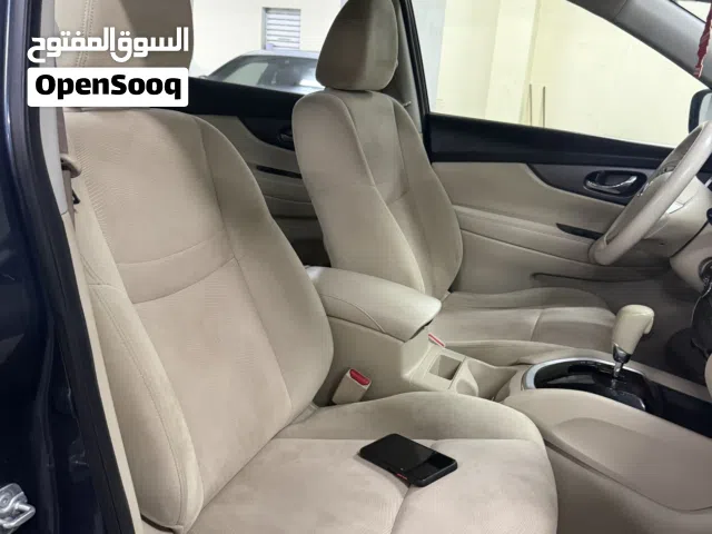 2017 Nissan X-Trail GCC Spec  105000 KM  New Passing & 1 Year Insurance  BD 4200 Negotiable