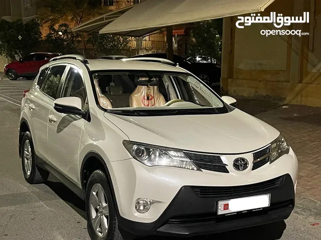 Toyota RAV 4 2014 in Southern Governorate