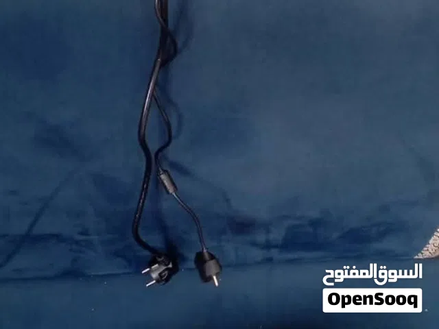 متوفر جهاز كمبيوتر شخصي صغير الحجم عملي بالحقيبه